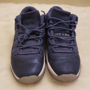 Jordan 11s low (No box)